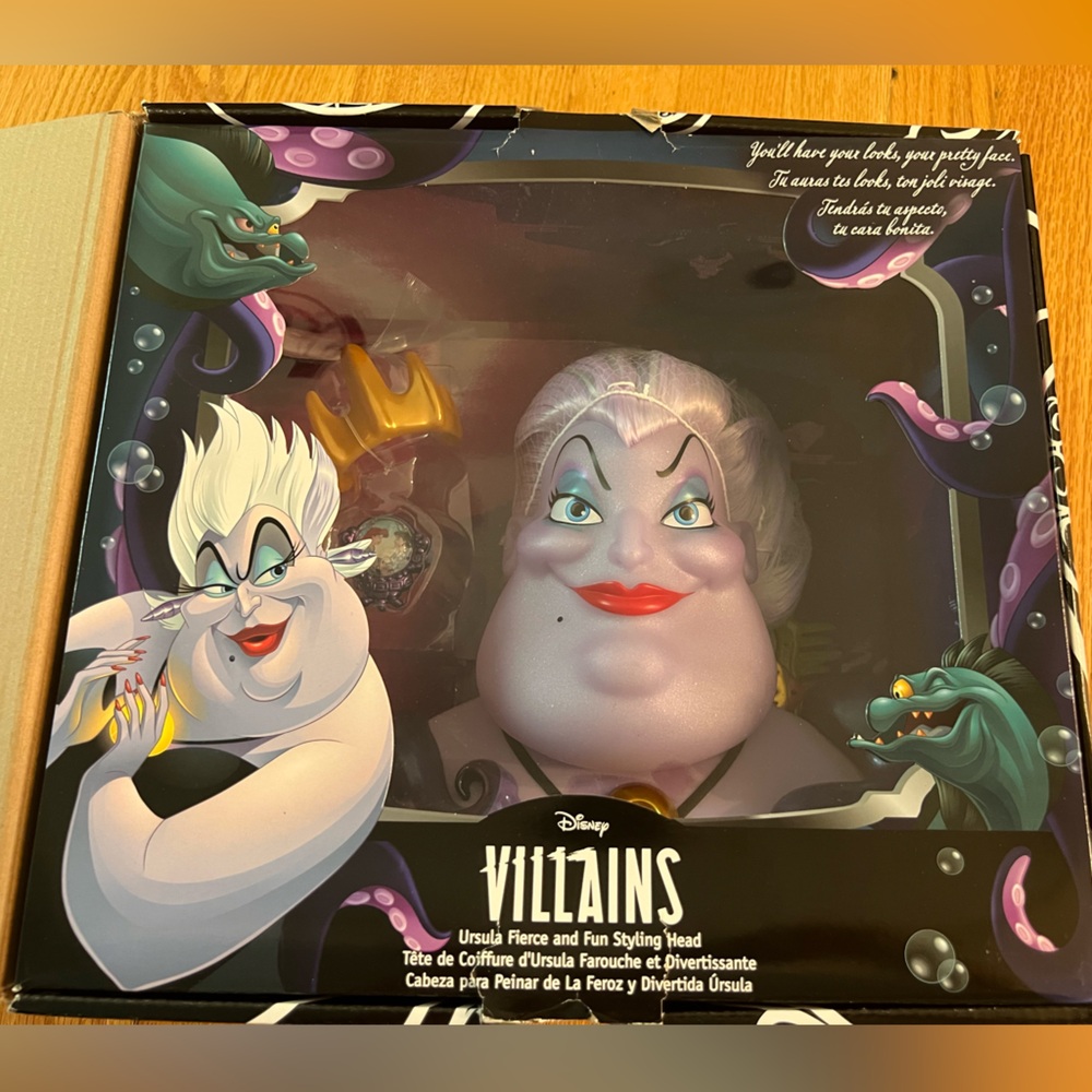 Disney Villains Ursula Collectible with Purple and Black Accents styling head